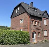 Sinn: Gepflegtes Wohnhaus mit schönem Außenbereich