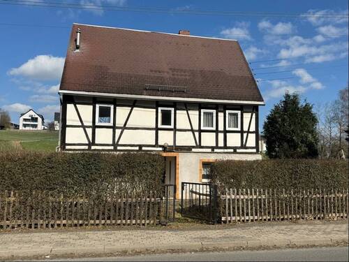 Ansicht - 4 Zimmer Einfamilienhaus zum Kaufen in Großschirma