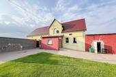 Hofansicht - 4 Zimmer Einfamilienhaus zum Kaufen in Wettin-Löbejün