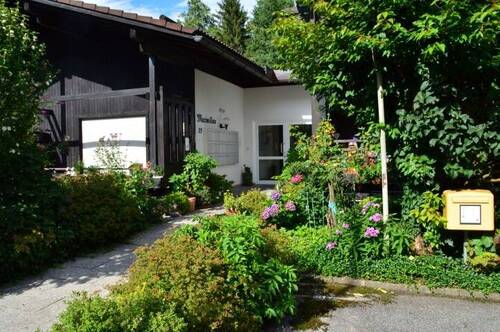 Eingangsbereich - 3 Zimmer Etagenwohnung zur Miete in Bad Endorf