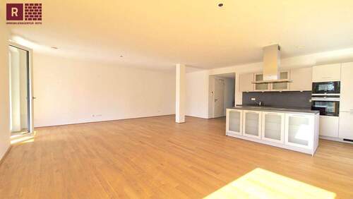 Wohnen - 3 Zimmer Etagenwohnung in Frankfurt am Main