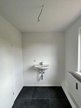 Bild 2 - 2 Zimmer Etagenwohnung zur Miete in Leipzig