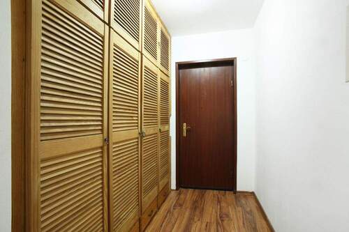 Garderobe - 