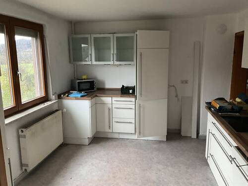 Küche - 7 Zimmer Einfamilienhaus in Seelbach