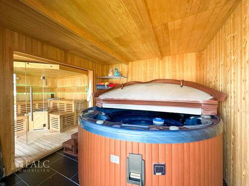  Jacuzzi - 