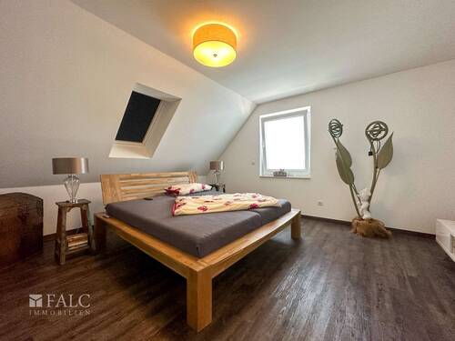 Schlafzimmer Dachgeschoss - 