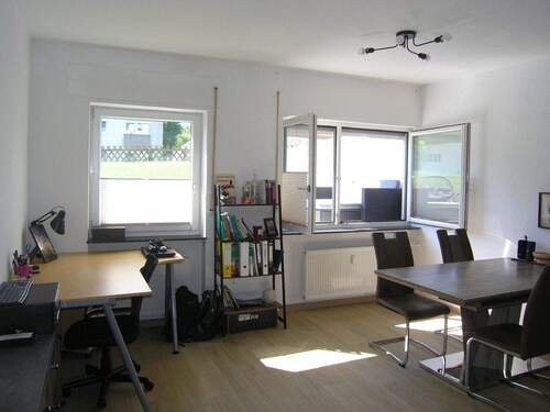 Wohnzimmer - 2-Zimmer-Souterrain-Wohnung, für 1 Person geeignet