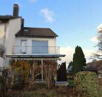 == Kleines Raumwunder für die Familie - Reihenendhaus in Kachtenhausen == - Lage