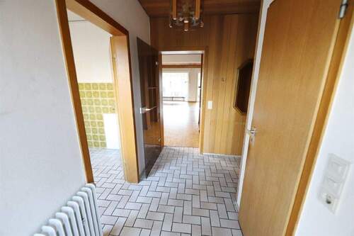 Flur EG - Reihenendhaus mit 114,30 m² in Lage zum Kaufen