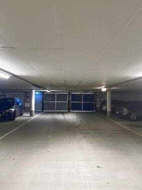 HGL0196_Ein+Ausfahrt - Garage, Stellplatz in Ulm