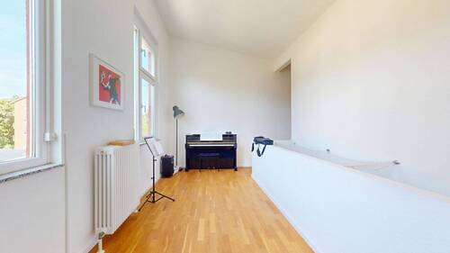Zwischenraum - DG - 
