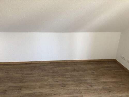 Kinderzimmer/Büro - 