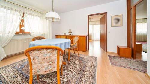 OG_Essbereich_02 - 5 Zimmer Etagenwohnung in Freiberg am Neckar