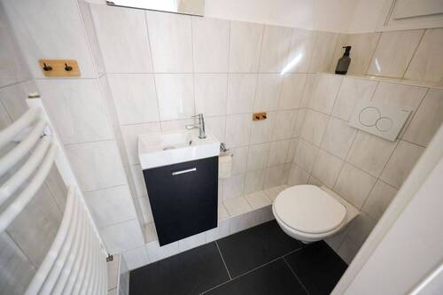 9b7bbfc6-e82f-4aa0-942f-094756de409f - 3 Zimmer Reihenmittelhaus in Lübeck