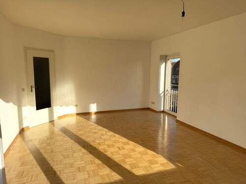 Wohnbereich mit Balkon - 