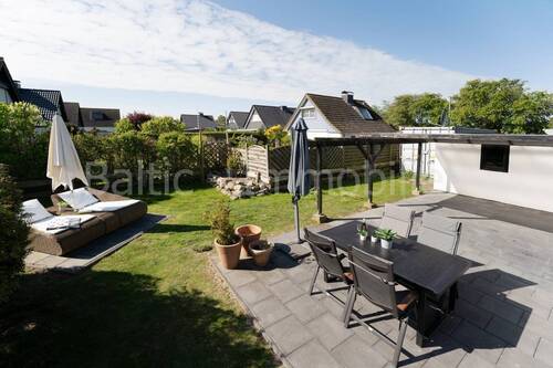 Ansicht - Mehrfamilienhaus, Wohnhaus mit 60,00 m&sup2; in Neukirchen zum Kaufen