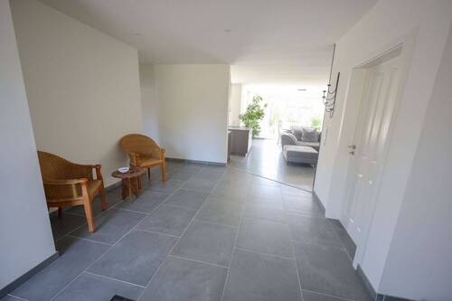 46666c17-bce9-48d4-aaab-7aa1853a25ed - 