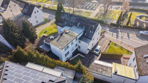 Ansicht Rückseite - 1 Zimmer Mehrfamilienhaus, Wohnhaus in Elz