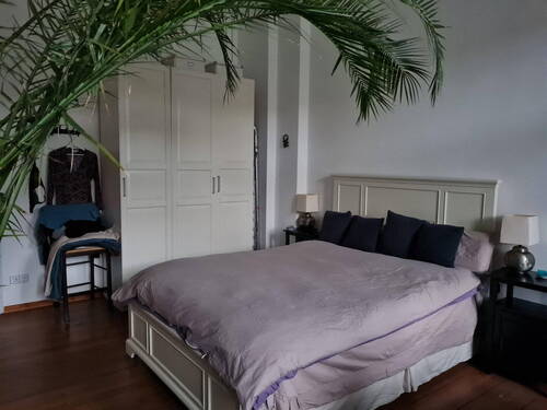 Schlafzimmer mit Loggia - 