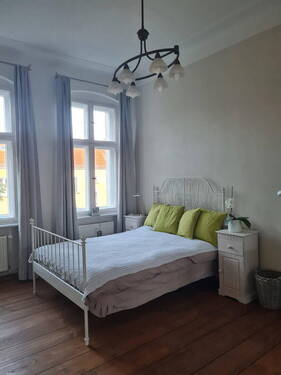 Schlafzimmer mit Kamin - 