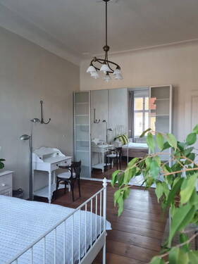 Schlafzimmer mit Kamin - 