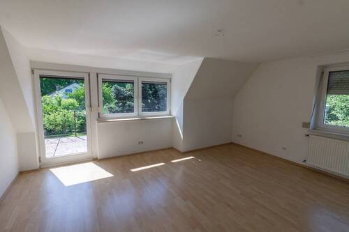 Schlafzimmer - Einfamilienhaus mit 139,00 m² in Landshut zum Kaufen