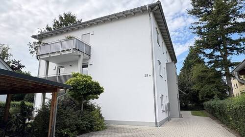 Ansicht - Neuwertige 3 Zimmer-Wohnung mit Garage