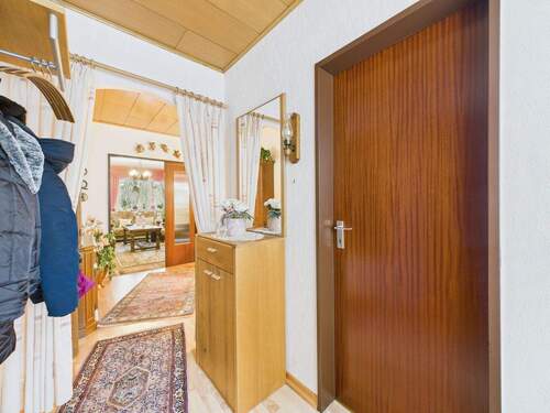 Eingangsbereich - 3 Zimmer Etagenwohnung zum Kaufen in Herne