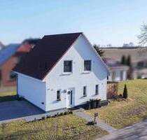 Modernes 4-Zimmer-EFH (BJ 2020) mit großem Garten & Feldblick - ideal für Familien - Feldberger Seenlandschaft Neuhof