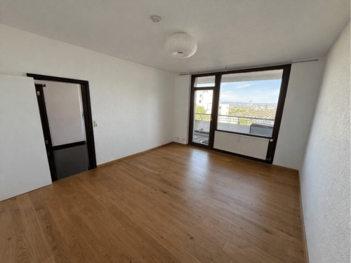 Zimmer 2 - 