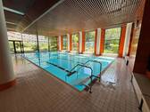Schwimmbad - 