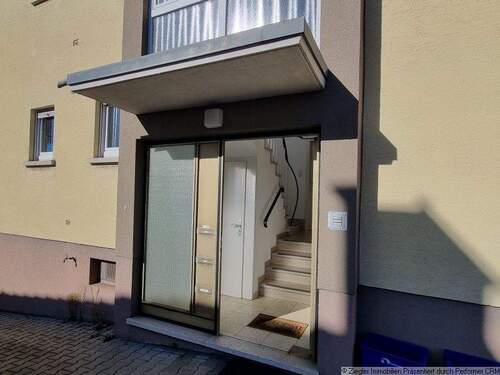04 Eingang - Mehrfamilienhaus, Wohnhaus mit 231,90 m² in Edingen-Neckarhausen zum Kaufen