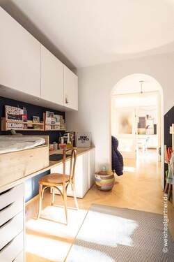 Flur - mit Platz zum Arbeiten - 