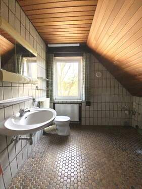 Tageslichtbad...... die Raumgröße hat Potenzial - 