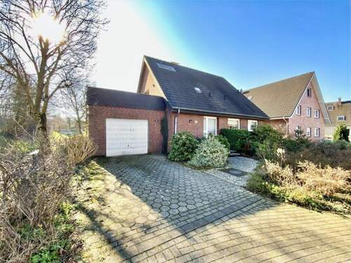 viel Platz auch vor dem Haus - Einfamilienhaus mit 146,00 m&sup2; in Selm zum Kaufen