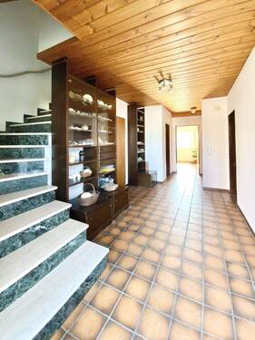 großzügiger Eingang - 