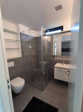 Bad - 2 Zimmer Etagenwohnung zur Miete in Montabaur