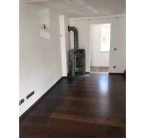 Stadthaus in Gunzenhausen - 1.150,00&nbsp;EUR Kaltmiete, ca.&nbsp; 125,00&nbsp;m&sup2;&nbsp;Wohnfl&auml;che in Gunzenhausen (PLZ: 91710)