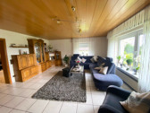 Wohnzimmer - 6 Zimmer Einfamilienhaus zum Kaufen in Attendorn