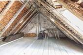 Haus 21 - Dachboden als Ausbaureserve - 