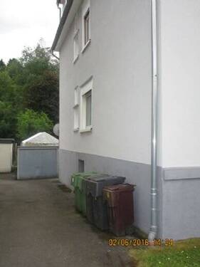 Zufahrt zur Garage - 