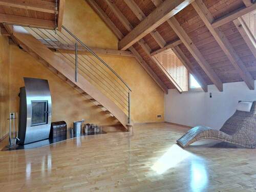 Design Kaminofen - Etagenwohnung mit 140,00 m&sup2; in Neufahrn bei Freising zur Miete