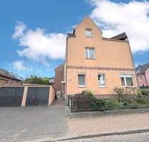 Mehrfamilienhaus mit viel Potenzial unweit von der Schwentine ! 2 Wohnungen aktuell frei! - Kiel Wellingdorf