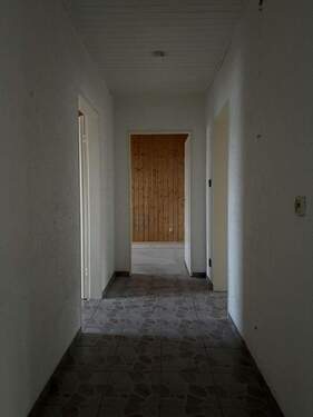 Flur - Etagenwohnung mit 76,90 m&sup2; in Ingolstadt zum Kaufen