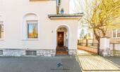 Hausfront - 