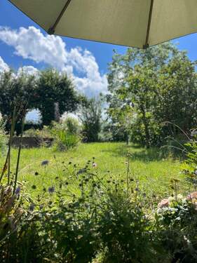 Erholsames Plätzchen ... - 2 Zimmer Mehrfamilienhaus, Wohnhaus in Kranichfeld