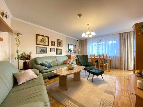 gemütlicher Wohn-/ Essraum ... - 3 Zimmer Etagenwohnung zum Kaufen in Eberstadt