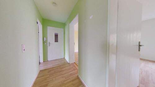 Bild 2 - 2 Zimmer Etagenwohnung zum Kaufen in Pirmasens