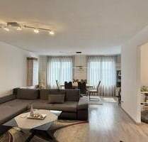 Großzügig, hochwertige 4 Zi.-Wohnung mit Loggia und TG-Stellplatz zu vermieten - Rastatt