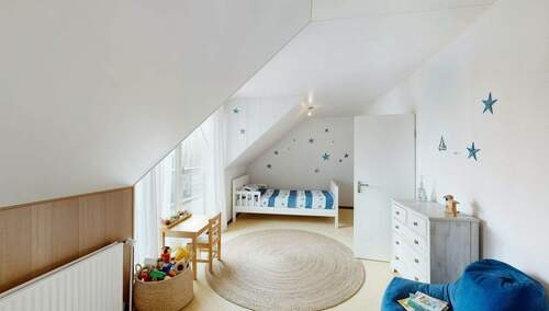 großes Schlafzimmer - virtuell gestaged - 